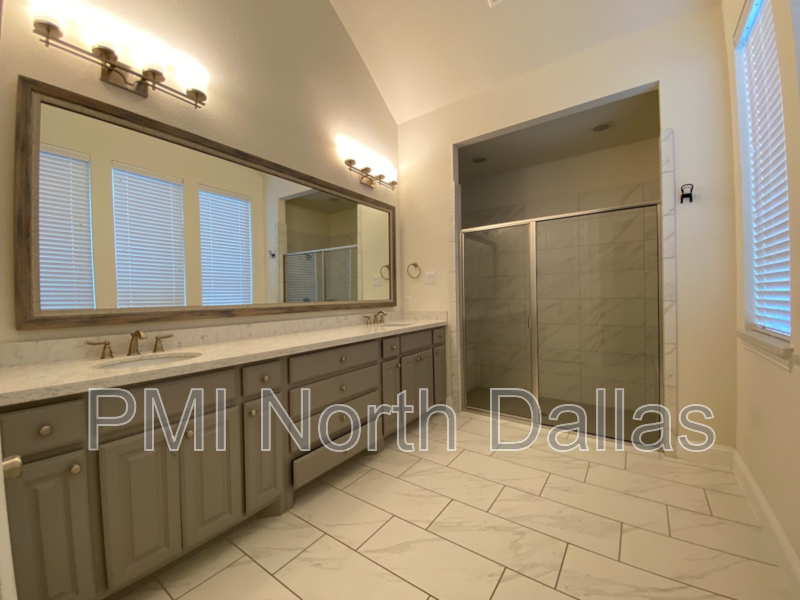 Beautiful house in Mckinney property image