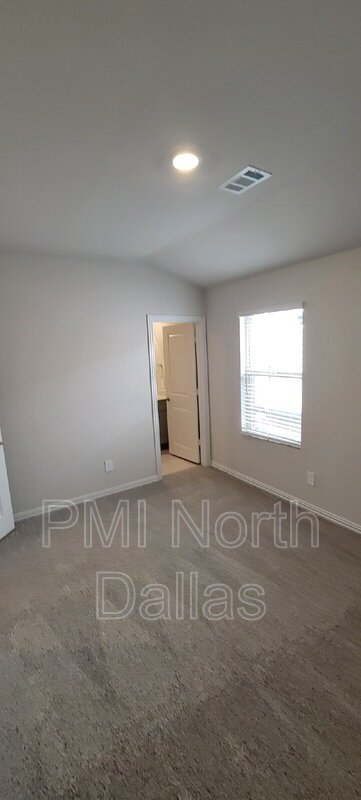 Brand new, energy-efficient home available. property image