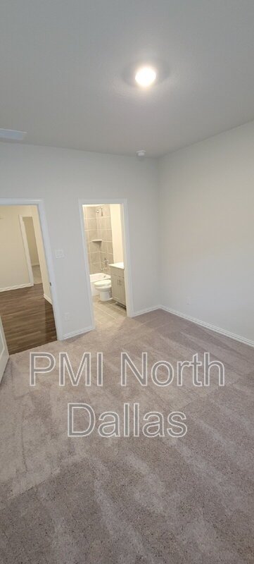 Brand new, energy-efficient home available NOW! property image