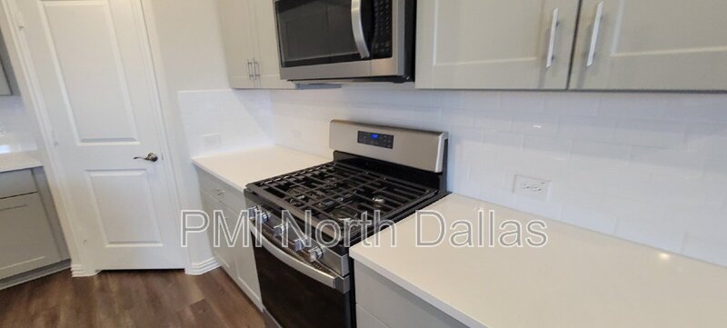 Brand new, energy-efficient home available NOW! property image